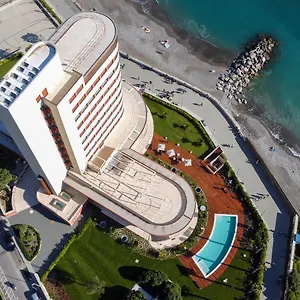 grand-hotel-torre-fara.hotelitalianriviera.com/